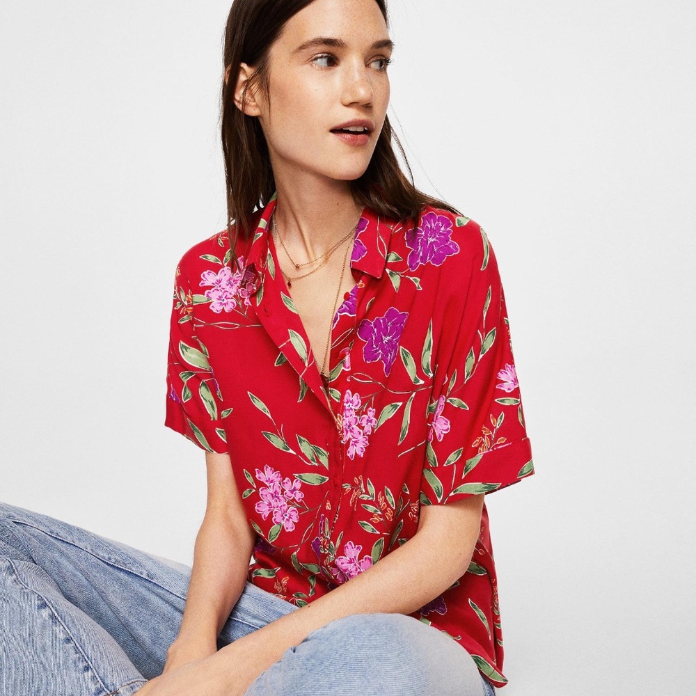Womens Floral Button Down Shirt NWT